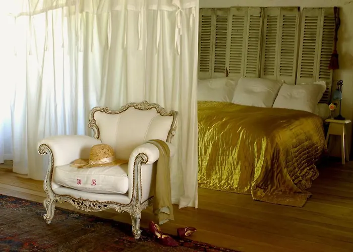 Le Moulin Bregeon Bed and Breakfast